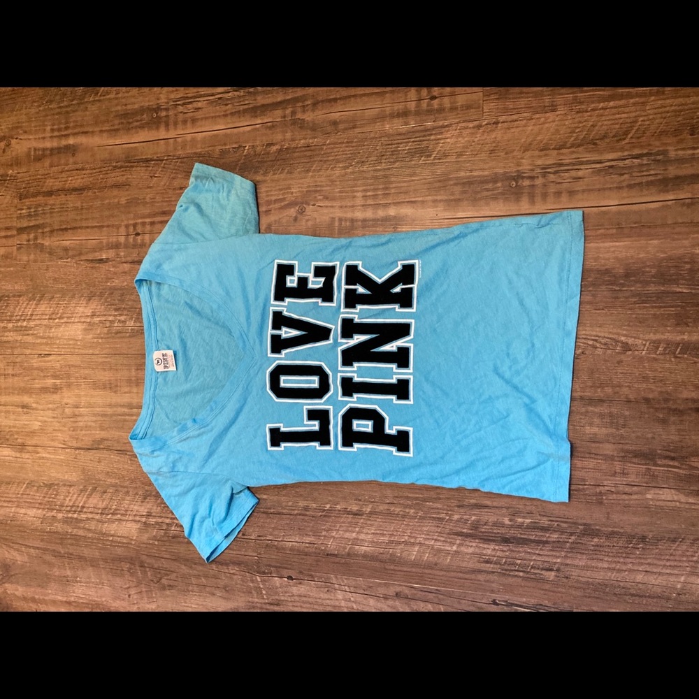 Pink/Victoria’s secret blue tee